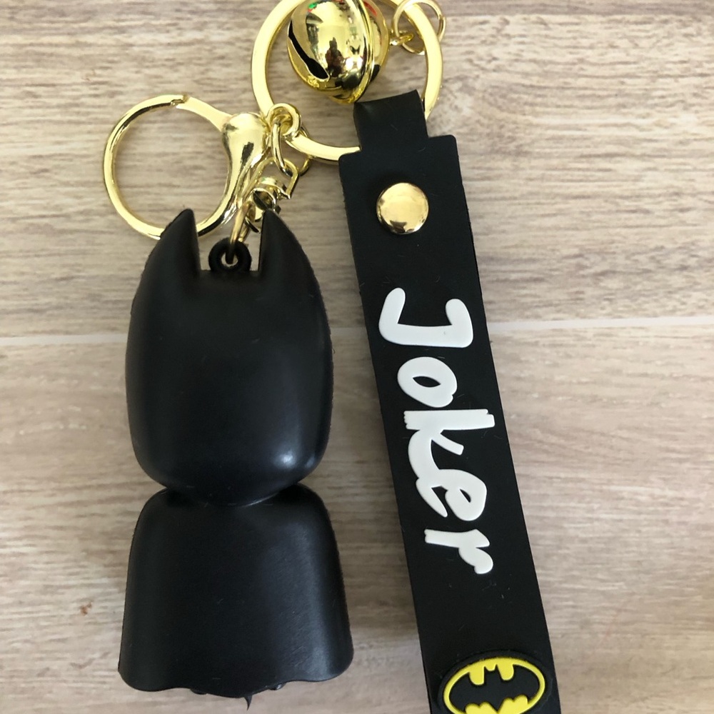 Batman Keyring Keychain 3D Pendant - Picture 3 of 3